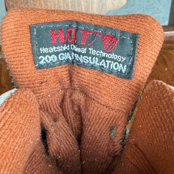 North Face children’s snow/weatherproof/hiking boot - Picture 4 of 7